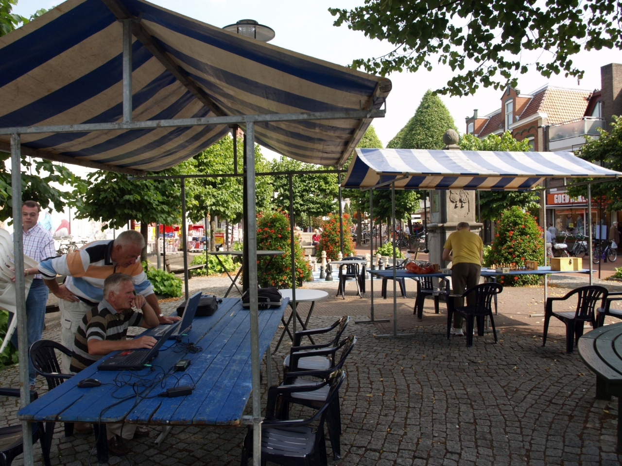 2010-08-14 001 003-_2048